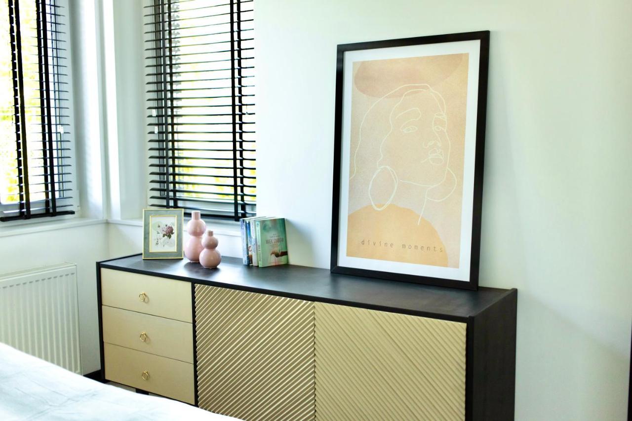 Apartament Ogrodowy Zakatek Uniejow Esterno foto