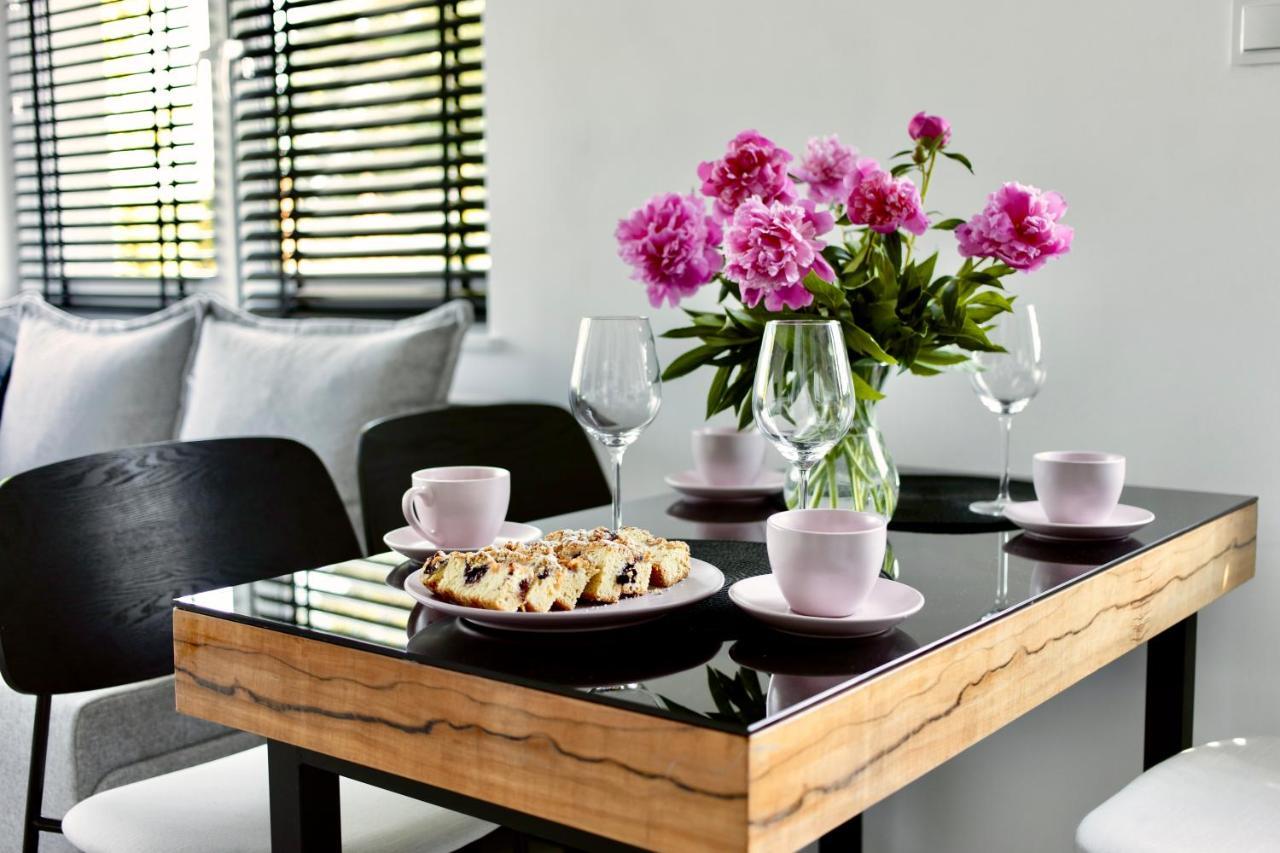 Apartament Ogrodowy Zakatek Uniejow Esterno foto