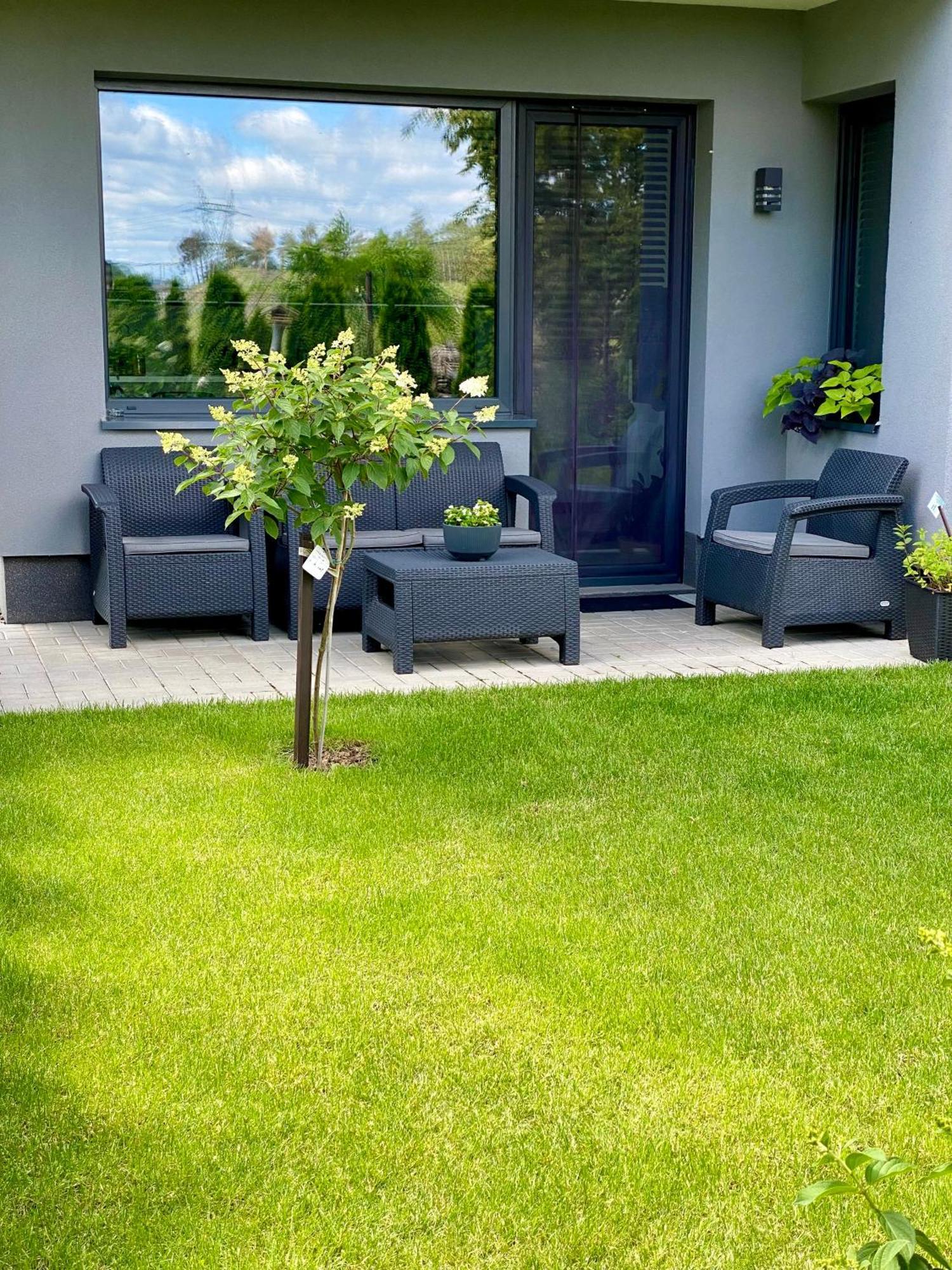Apartament Ogrodowy Zakatek Uniejow Esterno foto